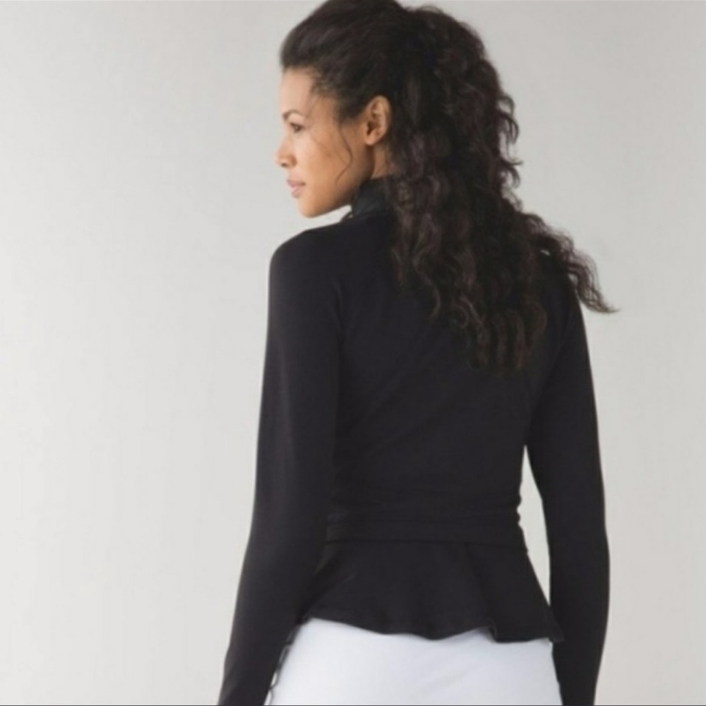 Lululemon Hustle In Your Bustle Navy Zip Thumb Holes Jacket Sz 8